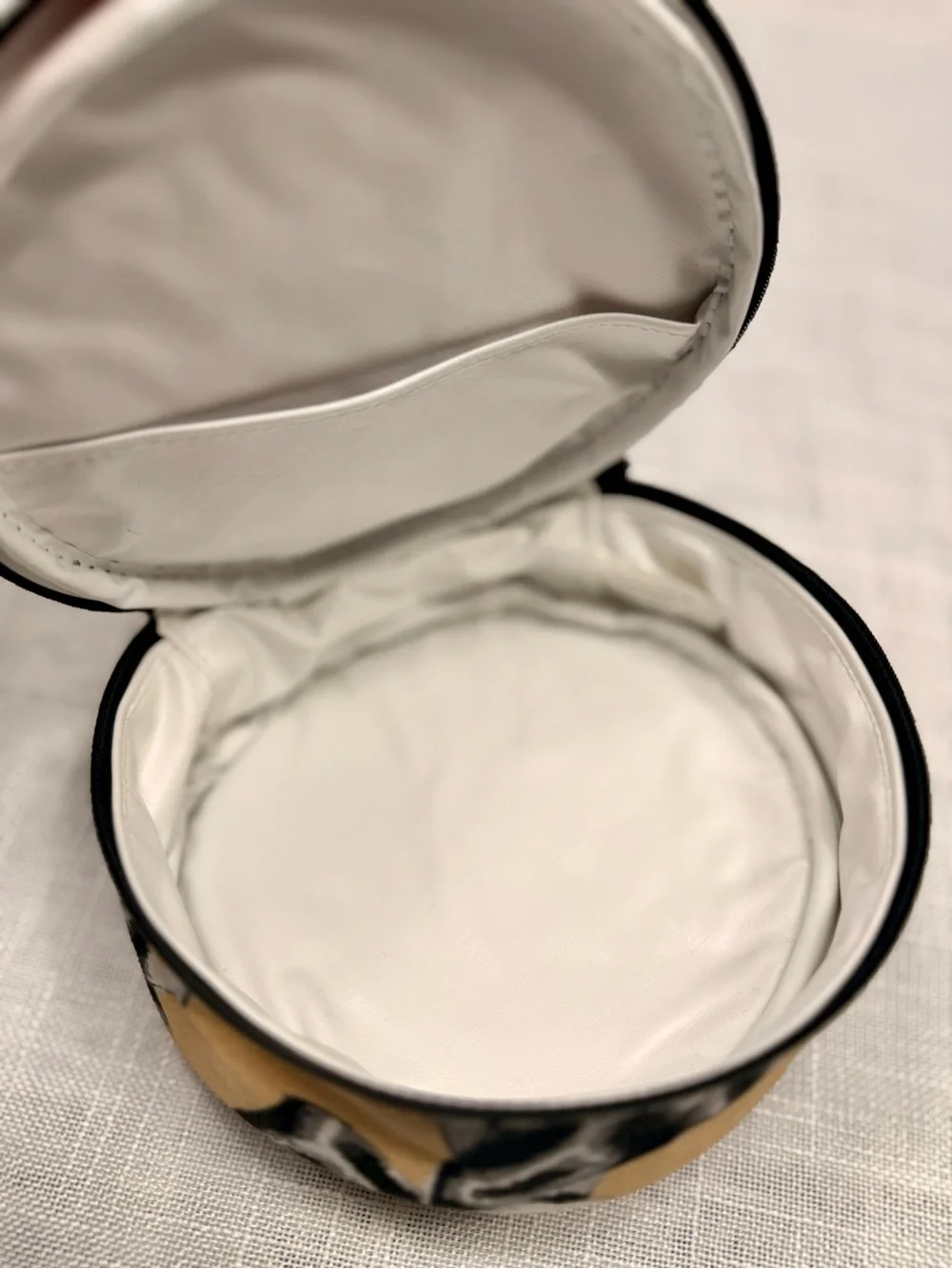 Vintage Chanel round fabric travel/jewelry case